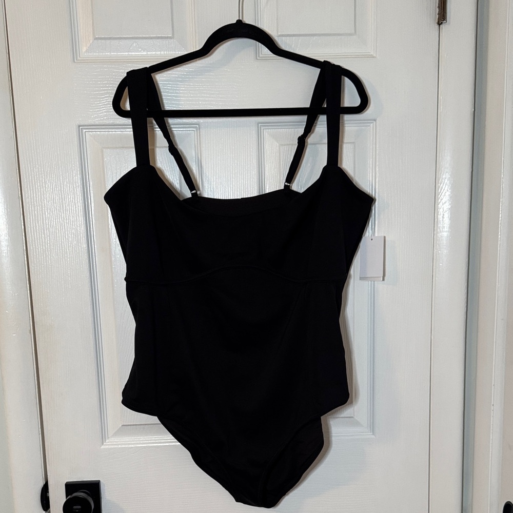 Good American Compression Sweetheart Swimsuit - New with tags!